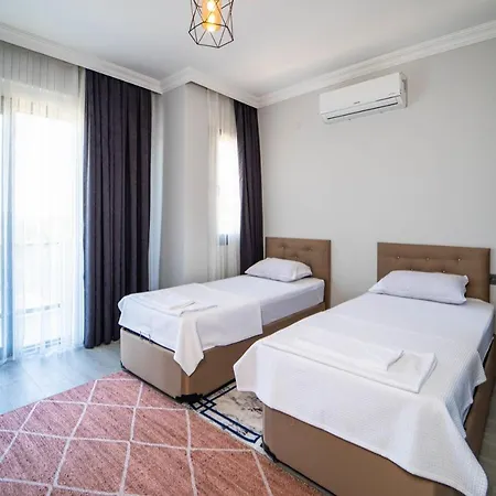 House With Private Poo * Ovacık